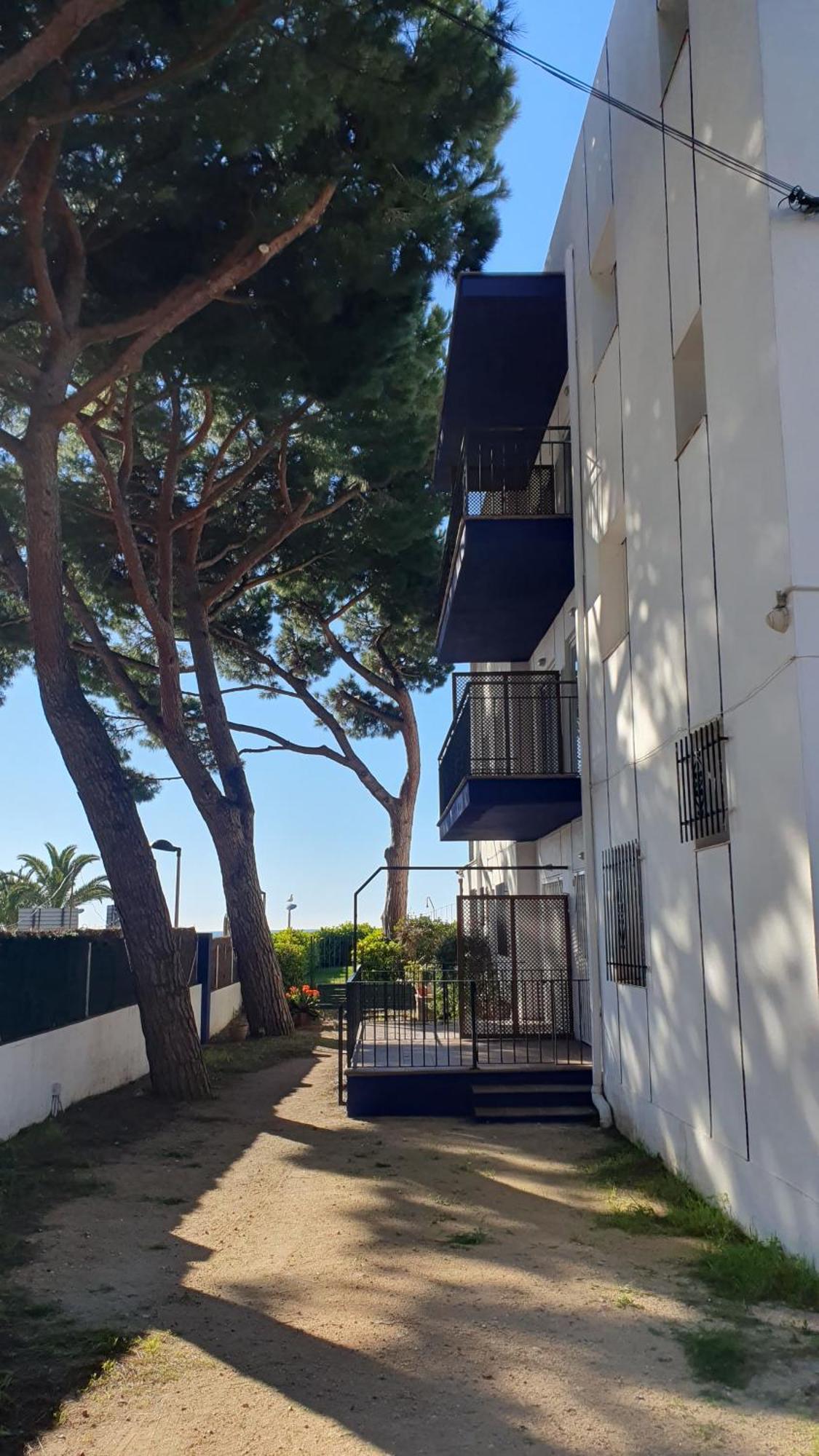 Apartaments Les Roques 플라티야 다로 외부 사진